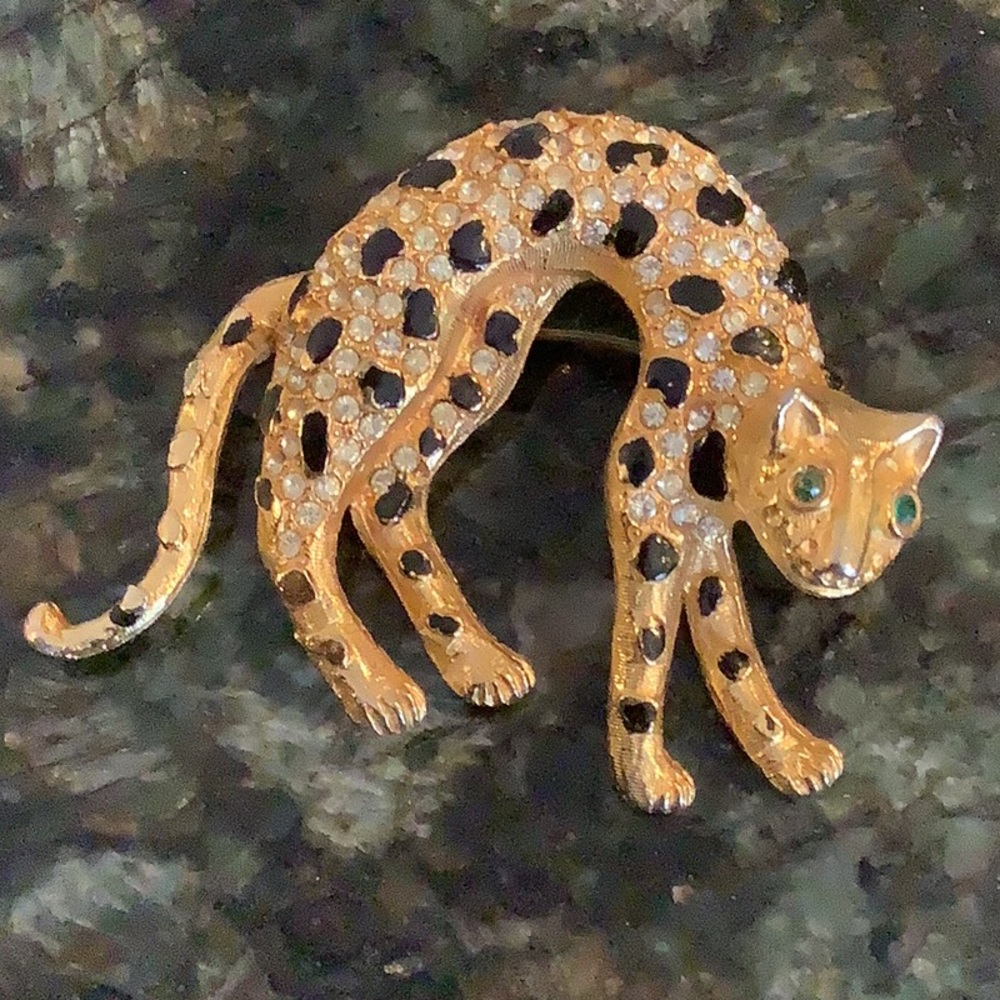 LEOPARD Brooch Jeweled Brooch Green Eyes